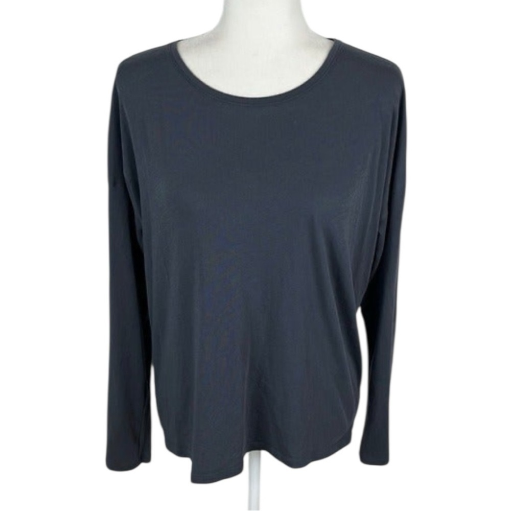 Victoria’s Secret Long Sleeve Open-Back Top Size M
